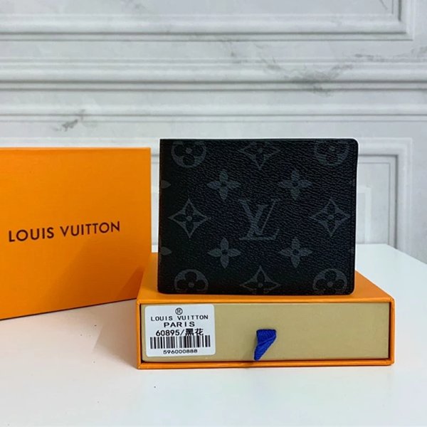 LV WALLET